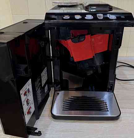 Сучасна кавомашина з підсвіткою Siemens EQ.500 integral Київ