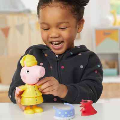 Фигурка Peppa Pig Figurines - Одень Пеппу (G0331) Винница