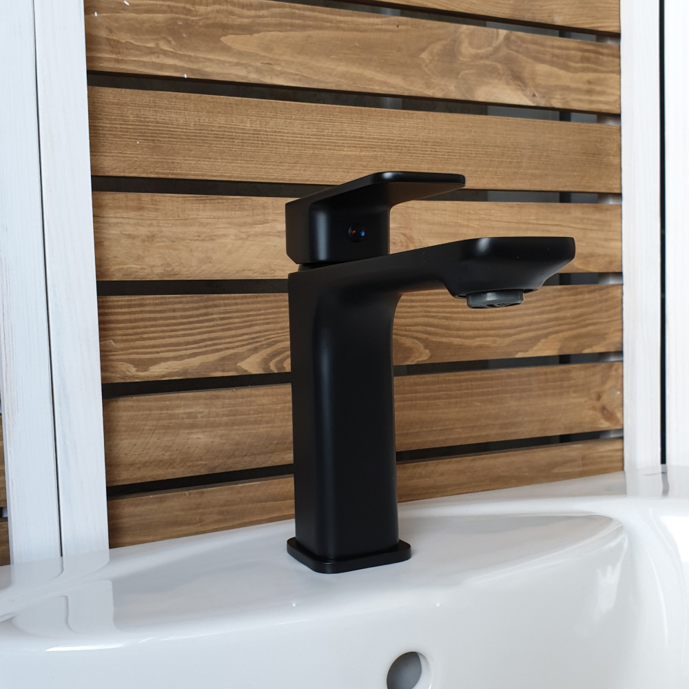 Смеситель для умывальника IMPRESE BILOVEC черный мат 05256 Киев - изображение 5