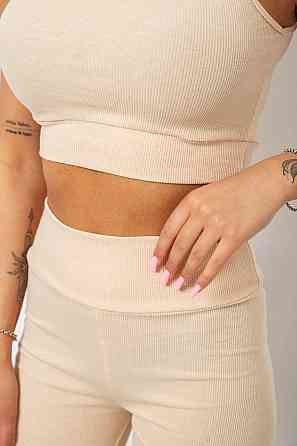 Женский костюм в рубчик топ и шорты, приталенный, тянущийся, удобный для спорта, Светло-бежевый, S Лубны