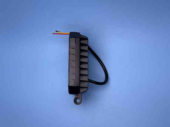 Фара рабочего света LED прямоугольная 108 мм SPOT (направленный свет) — Белый + Желтый свет (8 диодов) Харьков