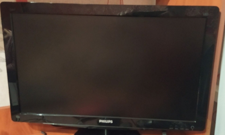 Монітор Philips 226V3L, 21.5" + Veb Camera. Київ - фото 3