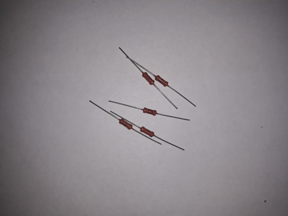 Резистор МЛТ 0.25, 330 кОм Харків - фото 1