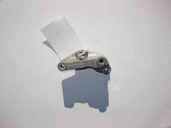 Mercedes-Benz  A6110782741 Кронштейн паливної рампи двигунів OM646 R4 2.2 cdi OM647 R5 2.7 E-Class W211 C-Class W203 W204 S-Class W220 CLK C209 Одесса