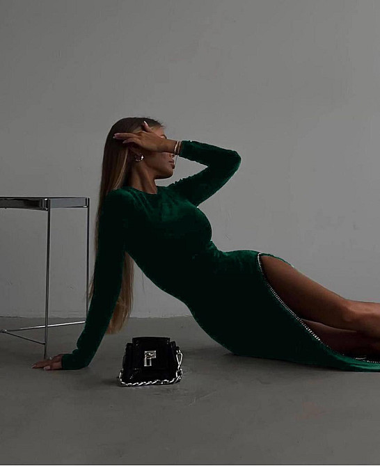 Женское привлекательное романтическое платье бархат (Турция) смарагдовий, 42/44 Одесса - изображение 2