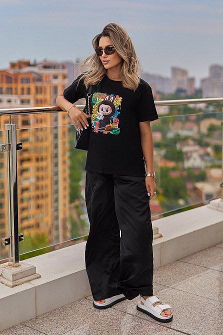 Базова жіноча футболка з малюнком "Labubu" | Норма і батал Київ - фото 9