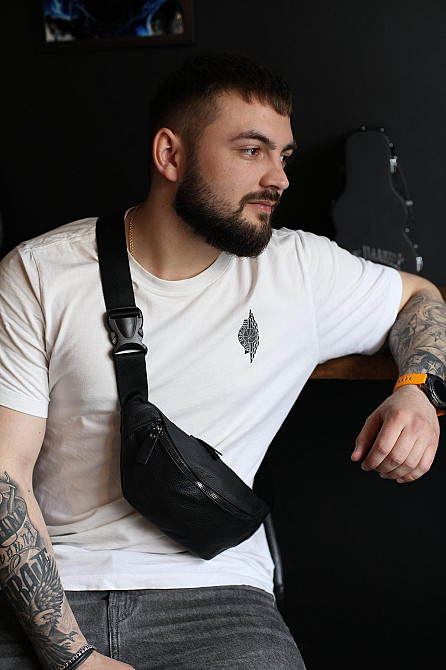 Чоловіча сумка на пояс з натуральної шкіри SL010 (Чорна) Суми - фото 1