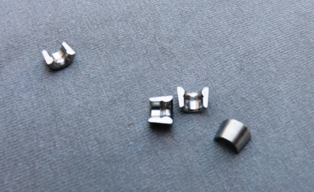 Сухарі клапанів (дві пари) скутер 4 Т Китай 125/150 Мукачево - фото 1