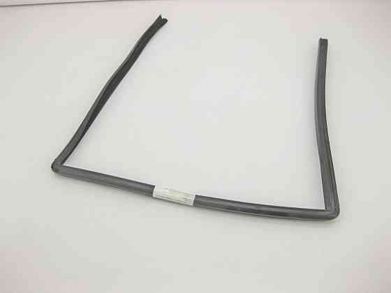 Mercedes-Benz  A2037350625 Ущільнювач опускного скла задніх лівих дверей C-Class S203 універсал Одеса