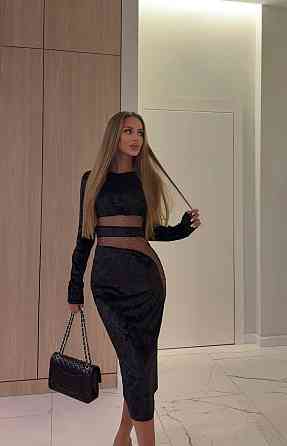 Женское праздничное, притягательное, миди платье из мягкого бархата с вставками сетки с камушками Одесса