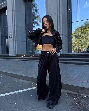 Жіночий теплий стильний костюм трійка з мʼякого велюру Одеса