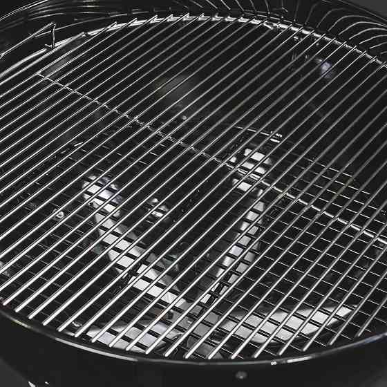 Вугільний гриль Slow and Sear Original Kettle Grill 57 см + кошик Deluxe SNS-KET-1 Код: 009468 Рівне