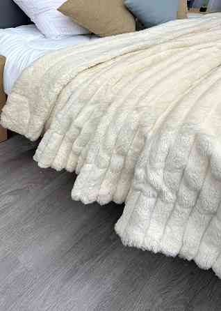 Плед 200х230 см (+-10см) на овчине 