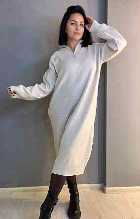 Платье женское My fashion 2024120 свитер ворот стойкая молния длинное one size светло бежевое, світл Одесса