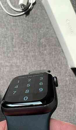 Apple Watch 5 (40mm) Space Grey Aluminum Case Black Sport Bend. Харків