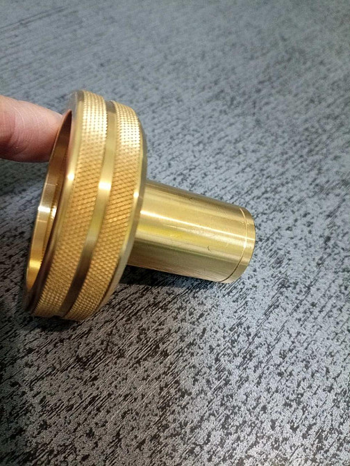 Перехідник для заправки туристичних газових балонів 1 - 5 кг на 3/8