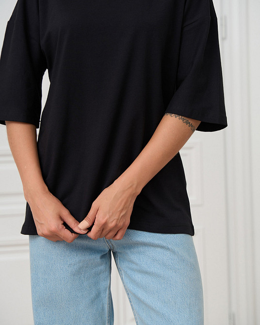 Футболка жіноча оверсайз кругла горло Nicoletta — Чорна M Київ - фото 5