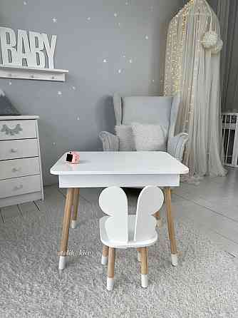 Детский столик и стульчик бабочка белый. Столик с нишей для карандашей и разукрашек Киев