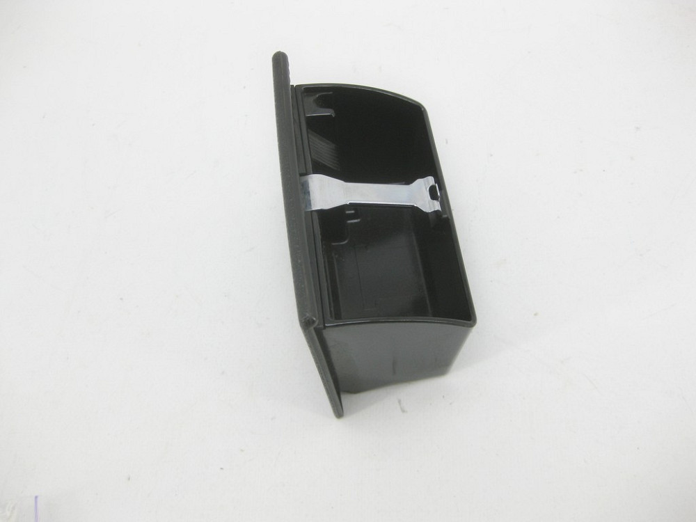Mercedes-Benz  A2038100330 9B51 Попільничка в підлокітнику центральної консолі колір антрацит C-class W203 C-class S203 CL203 Sportcoupe CLC C203 Одеса - фото 5