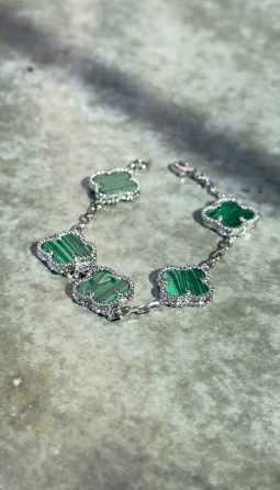 Van Cleef подарунковий набір 2 предмети / сережки і браслети / зелений колір під малхіт / біле золото AU 750 / проба, гравіювання Одеса