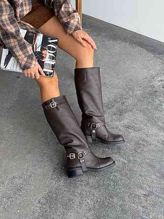 Стильні жіночі зимові чоботи шкіряні на низькому каблуці коричневі теплі 1020 р. 37-40 5705 Коломыя