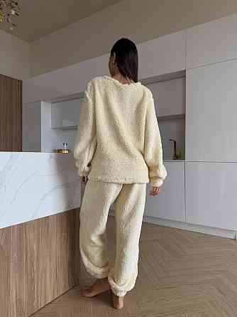 Жіноча затишна піжама-двійка: кофта та штани махра тедді Бежевий, 48/52 Одеса