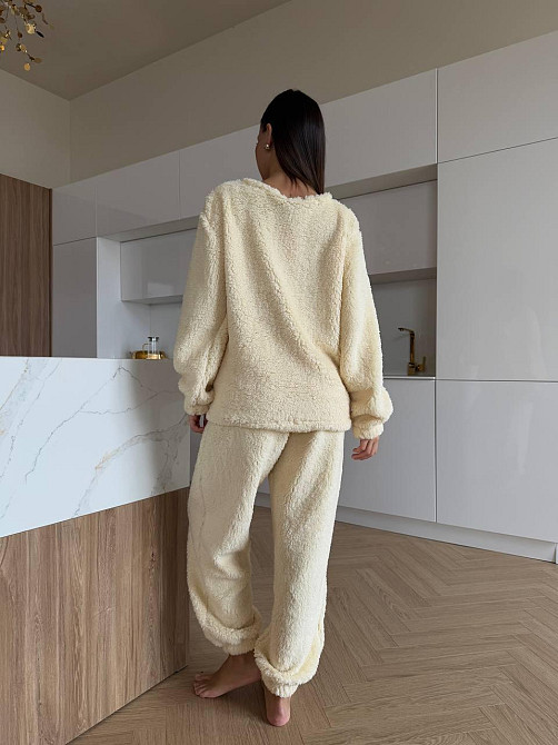 Жіноча затишна піжама-двійка: кофта та штани махра тедді Бежевий, 48/52 Одеса - фото 3