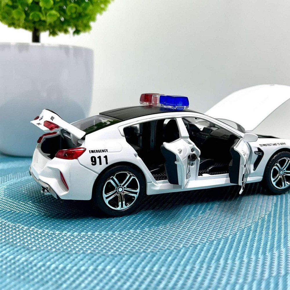 Машина Автосвіт BMW M8 інерційна відчиняються двері 16 см Біла (AP-1958) Чернігів - фото 9