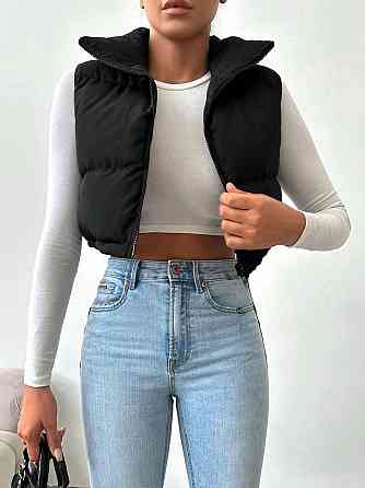 Женская трендовая жилетка плащевка Канада + синтепон 200 Одесса