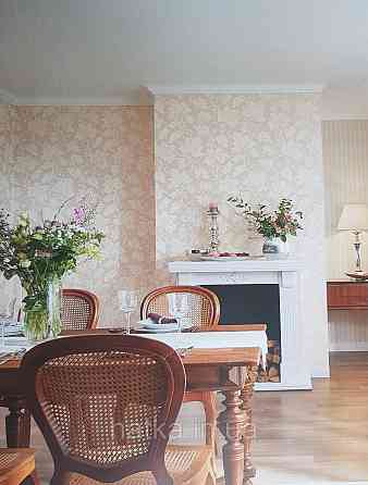 Шпалери вінілові на флізеліні Rasch Trianon Xlll 0.53х10 класика під текстиль гобелен квіти листя кремові Київ