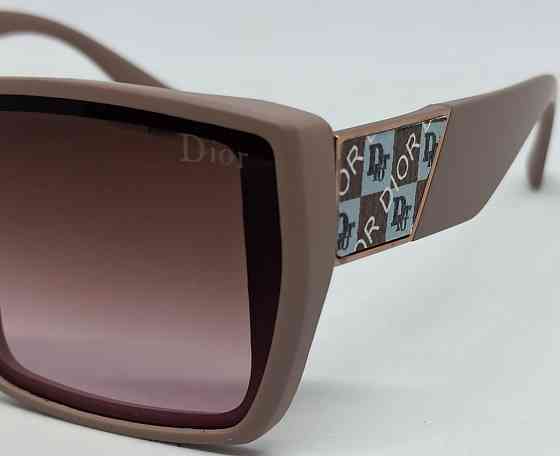 Женские брендовые очки коричнево розовый градиент в бежевой оправе. Киев