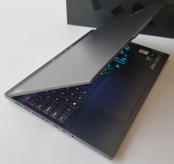 Ноутбук: Lenovo Legion 7(2023) 19,13900H/RTX 4070 8Gb/RAM 16Gb/SSD1TB/240Hz. Киев - изображение 7