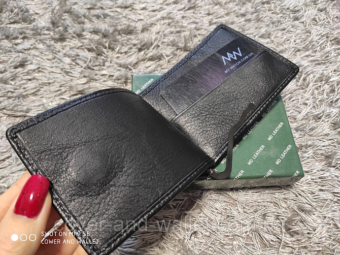 Тонкий затискач для грошей на магнітах з кишенею на блискавці MD Leather 22-1002 Київ - фото 4