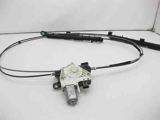 VAG  4M0863560 Привід шторки багажного відсіку Одеса