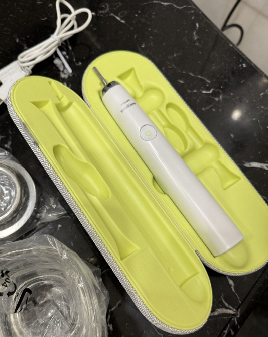Philips Sonicare Електрична зубна щітка Харків - фото 2