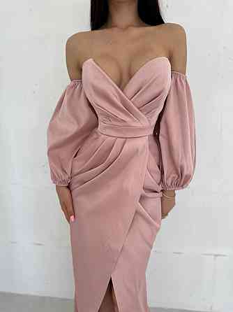 Женское роскошное вечернее платье со шлейфом и съемными рукавами из королевского атласа Пудровый, M Одесса