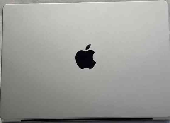 Ноутбук: MacBook Pro 14" 2021 M1 Pro, RAM 32GB , Silver. Київ