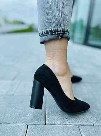 Q&Q Туфлі жіночі QQ чорні еко-замша каблук 9см 36р.-23.5см 39р.-25см (4745) Коломыя