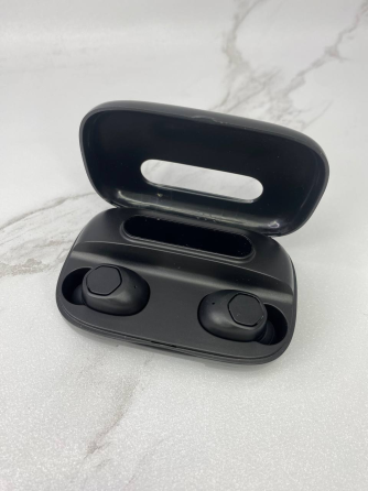 Бездротові навушники Bluetooth M9 TWS SZAMBIT з шумопоглинанням 9D Стерео Павербанк Чорні Б/В Київ
