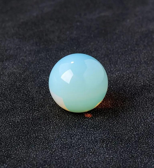 Сфера из натурального опала 4 см Кристаллическая сфера для медитации, декора и энергетических практи Киев - изображение 5