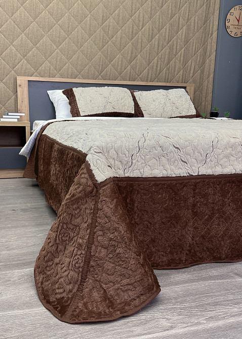 Покривало двостороннє з хутром 210x230 (+-10 см) і 2 наволочки колір коричневий з молочним (85-155) Київ - фото 5