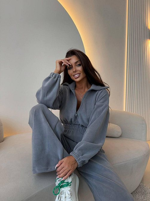 Женский теплый комбинезон из двухстороннего флиса Графит, 46/48 Одесса - изображение 3