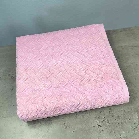Набор махровых полотенец Жаккардовых с велюром 2шт GM Textile 50x90см, 70x140см 550г/м2 (Розовый) Сумы