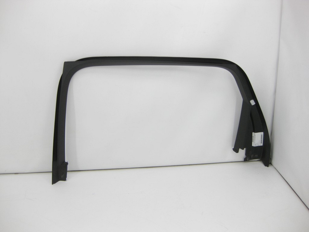 VAG  4M0867603B Облицювання отвору скла двері задньої лівої, внутрішня Одесса - изображение 3