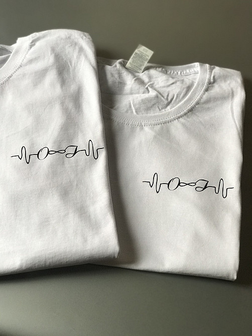 Парные футболки для парня и девушки с кардиограммой и Вашими инициалами Черновцы - изображение 1