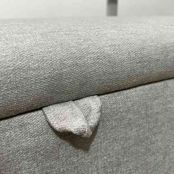 Диван для зоны ожидания Басси в ткани с крышкой, 120см Киев