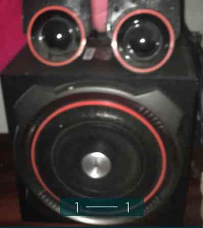 Колонки музыкальные. Киев