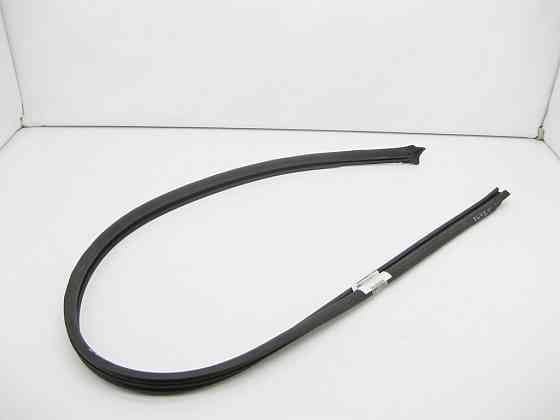 Mercedes-Benz  A2097200154 Ущільнювач над лівим опускним склом CLK C209 Одеса