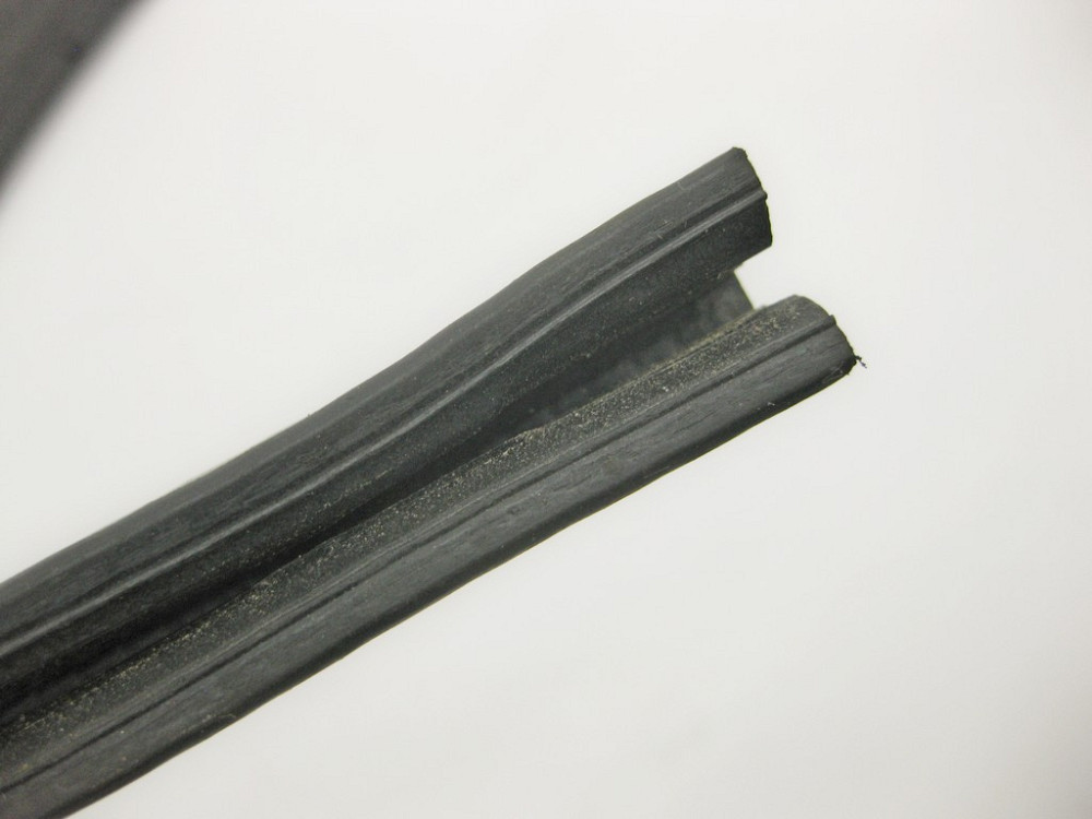 Mercedes-Benz  A1648890198 Ущільнювач капота передній ML W164 GL X164 Одесса - изображение 8