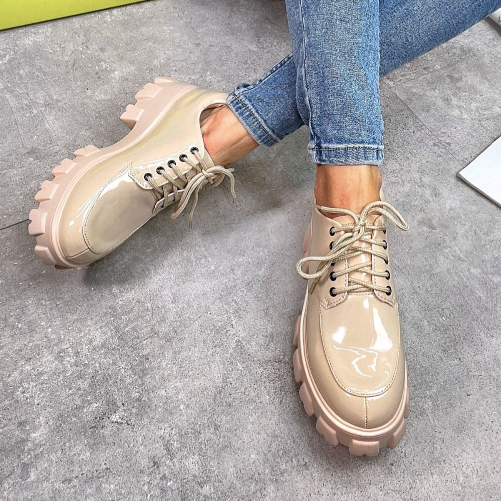 Жіночі лакові Бежеві Броги Туфлі Оксфорди на Танкетці Шкіряні Мокасини (розміри: 36,37,38,39,40,41) Дніпро - фото 4